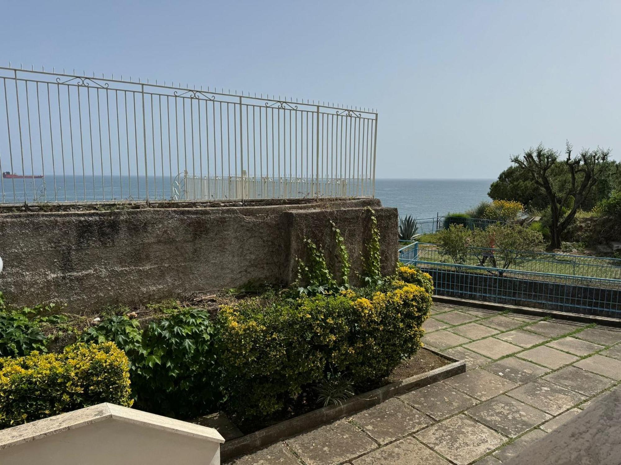 Casa Vittoria Apartment Vietri sul Mare Exterior photo
